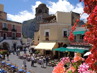 la piazzetta capri